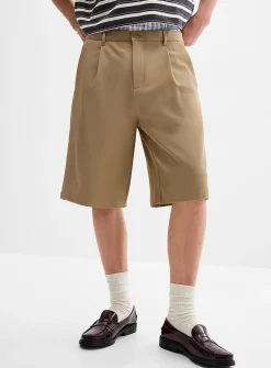 Pleated soft twill Bermudas