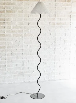 Pleated-shade wavy floor lamp