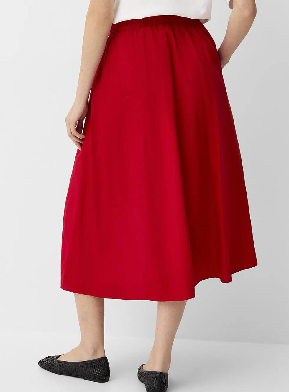 Pleated-waist poplin maxi skirt