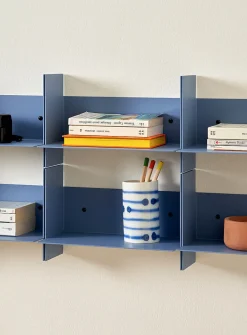 Pli folded steel wall-mounted shelf unit
