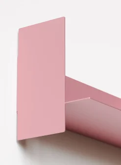 Pli folded steel wall-mounted shelf unit