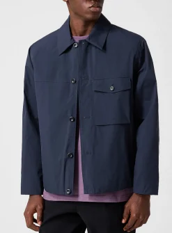 Point collar windbreaker