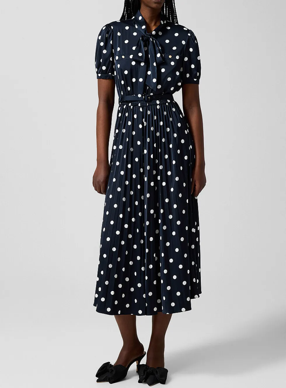 Polka-dotted tie-neck dress