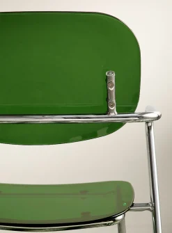 Polycarbonate and metal armrest chairs