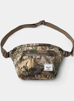 Pop Quiz Realtree® belt bag