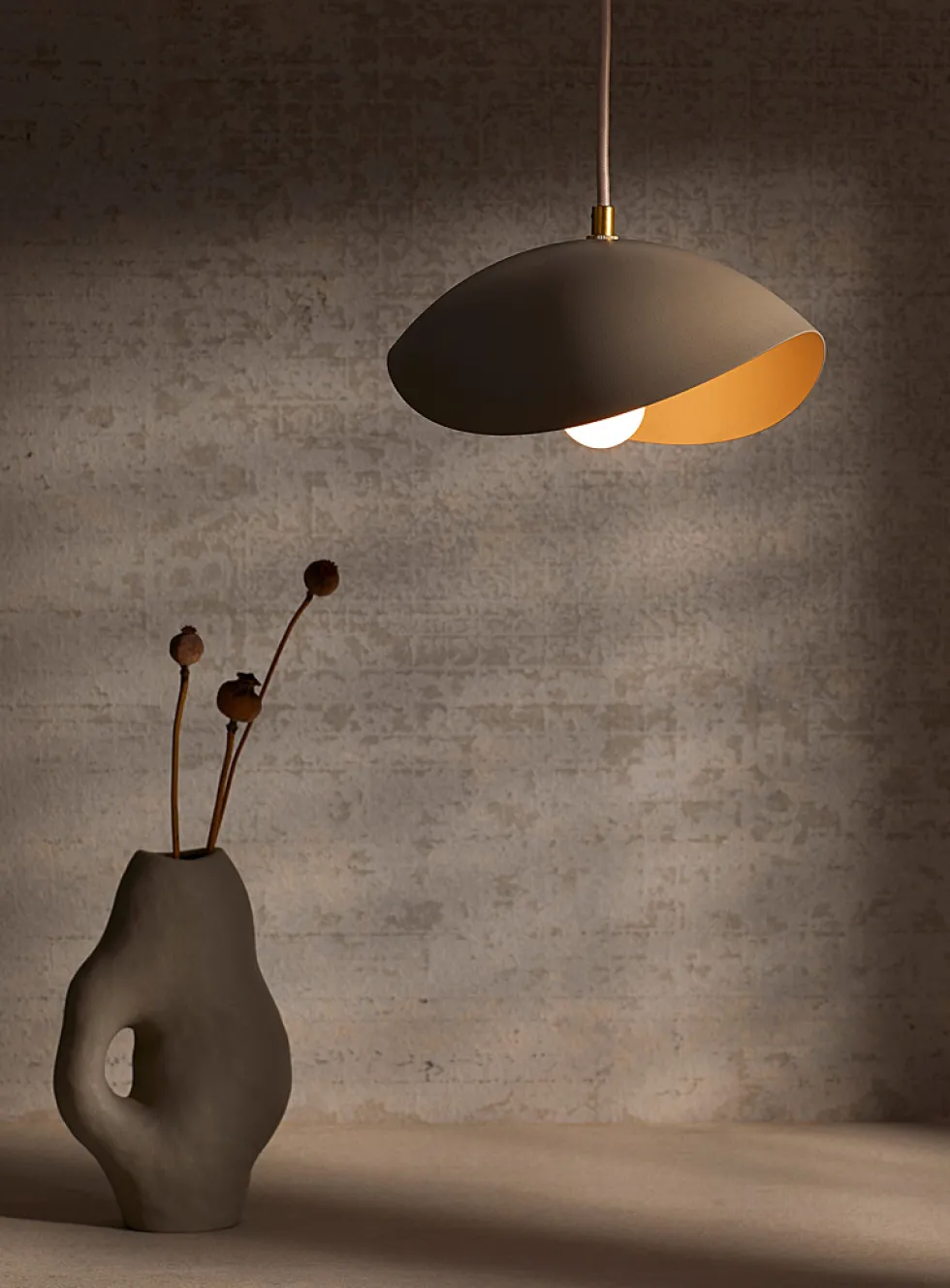 Poppy hanging lamp