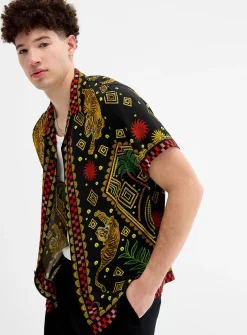 Printed camp shirt