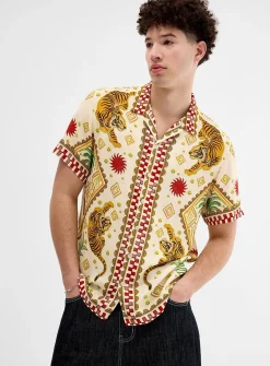 Printed camp shirt