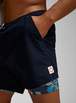 Printed compression-liner swim short