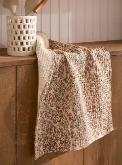 Printed pattern tea towel