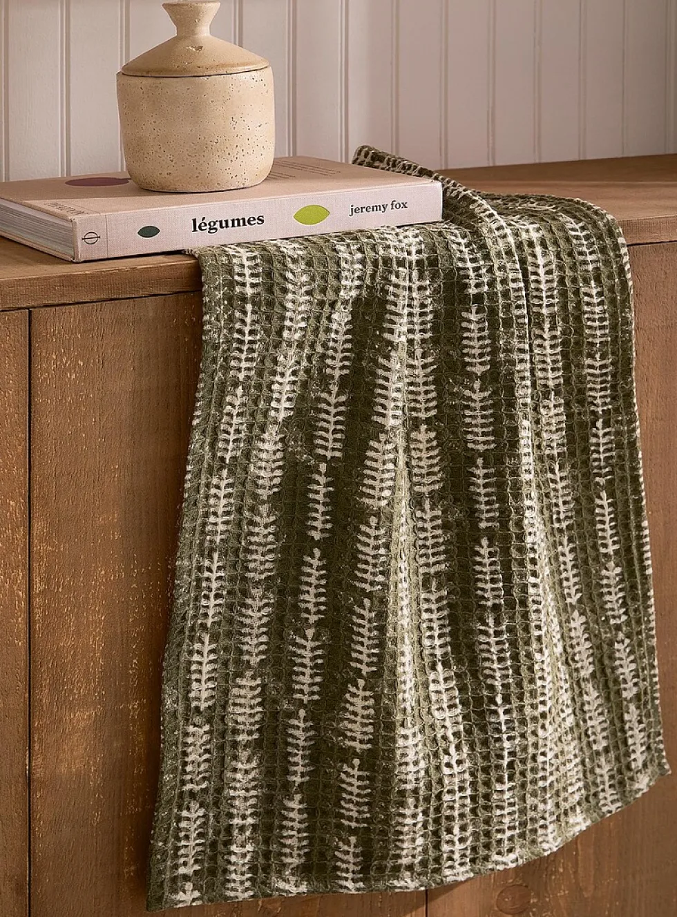 Printed pattern tea towel
