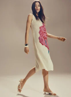 Printed pleated-texture sleeveless midi dress