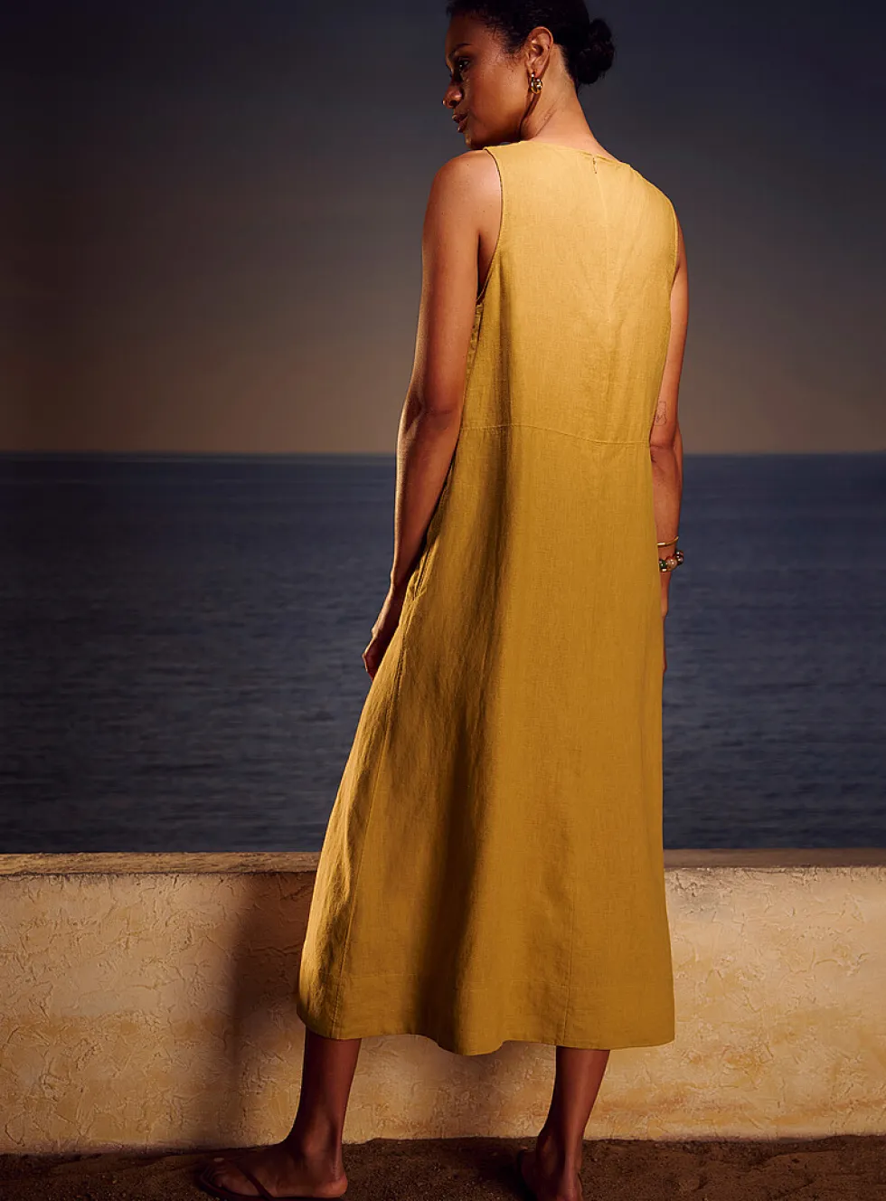 Pure linen trapeze maxi dress