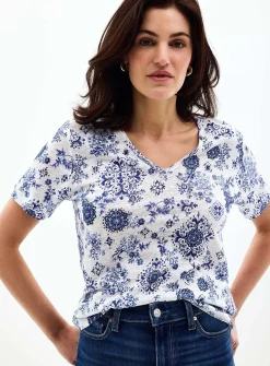 Pure linen V-neck T-shirt