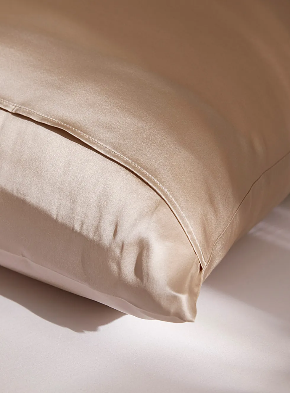 Pure silk pillowcase