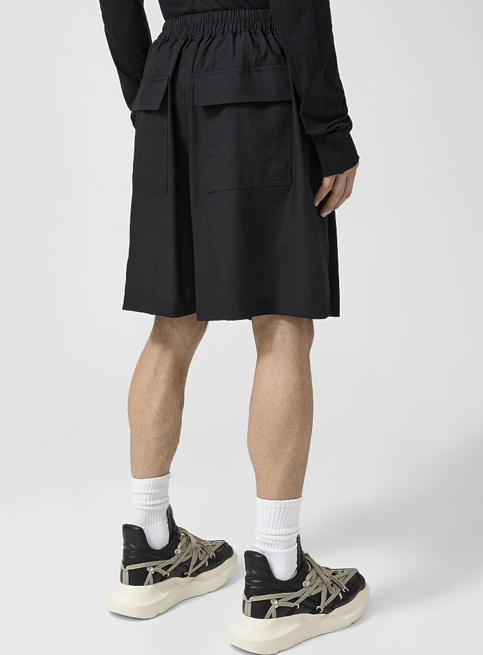 Pure virgin wool skort