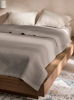 Quilted stripes duvet