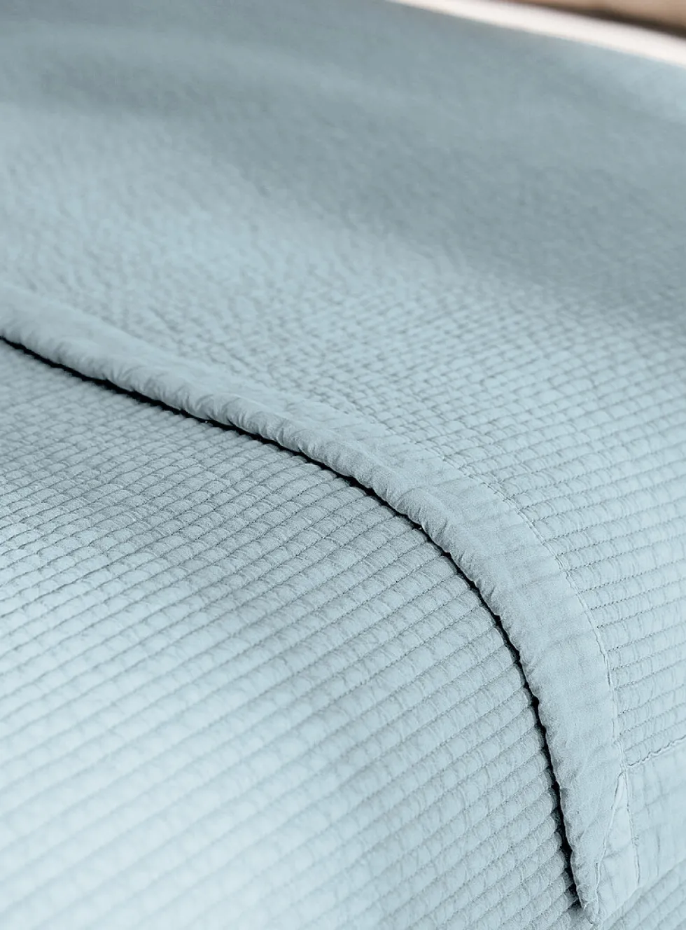Quilted stripes duvet