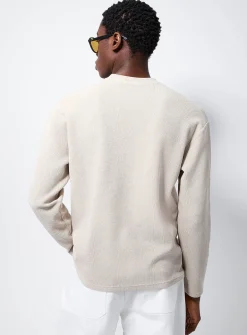 Raglan sleeve embossed T-shirt