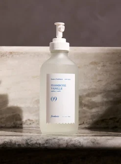 Raspberry and vanilla room spray