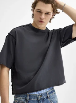 Raw hem cropped loose t-shirt