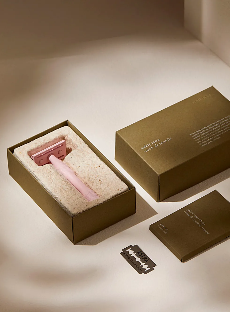 Razor and blades set