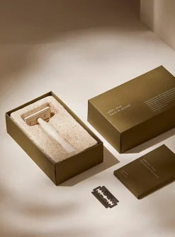 Razor and blades set