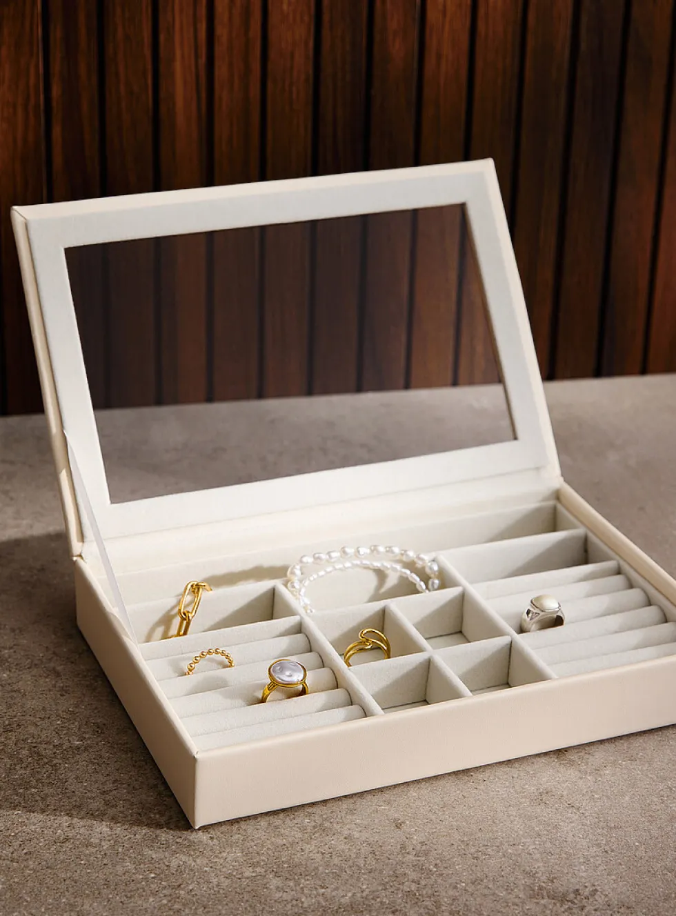 Rectangular faux-leather jewellery box