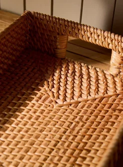 Rectangular rattan tray