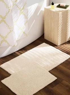 Rectangular reversible bath mat
