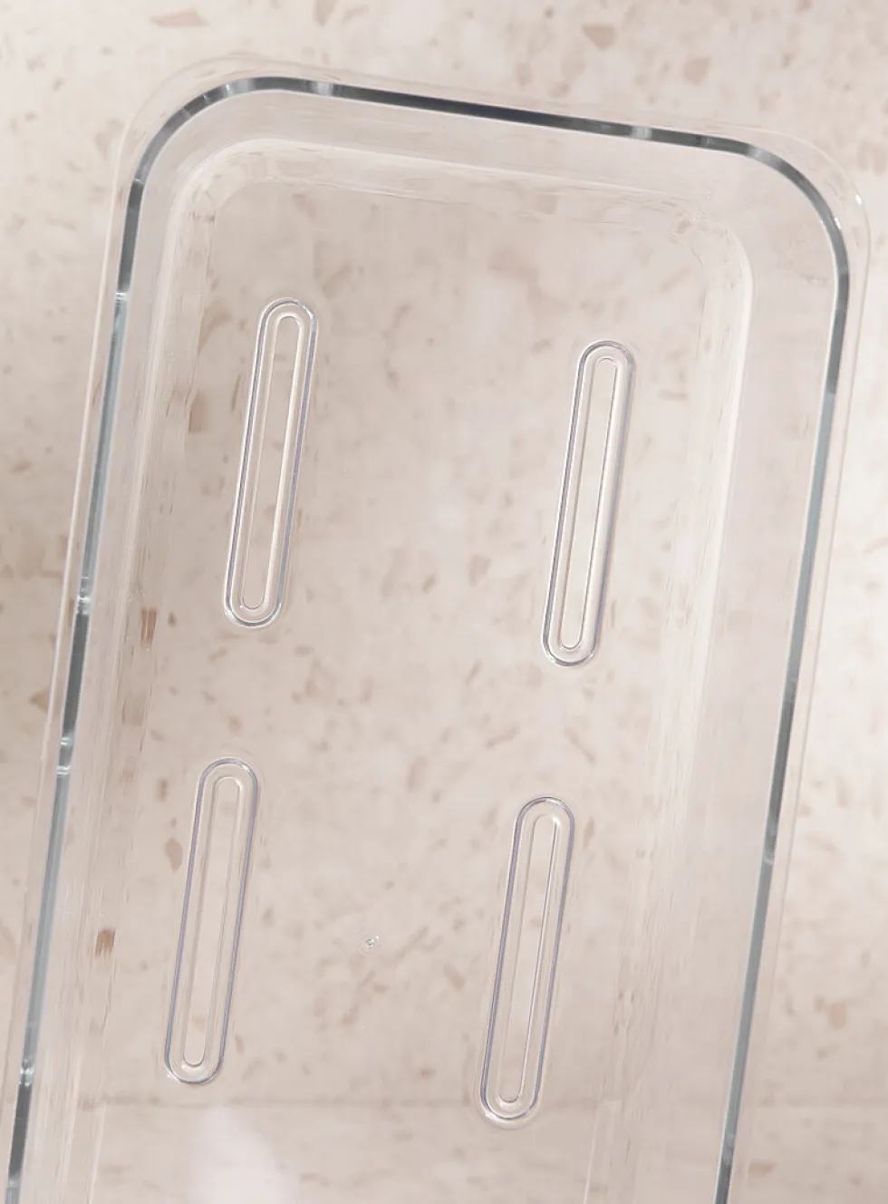 Rectangular shower basket