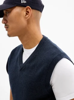 Recycled cotton knit sweater vest