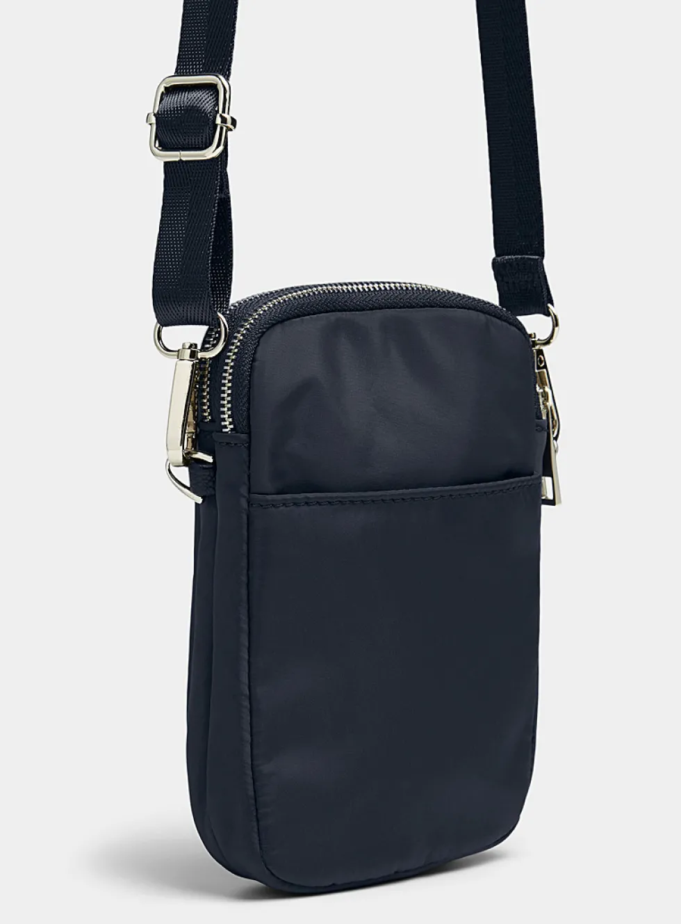 Recycled polyester phone clutch
