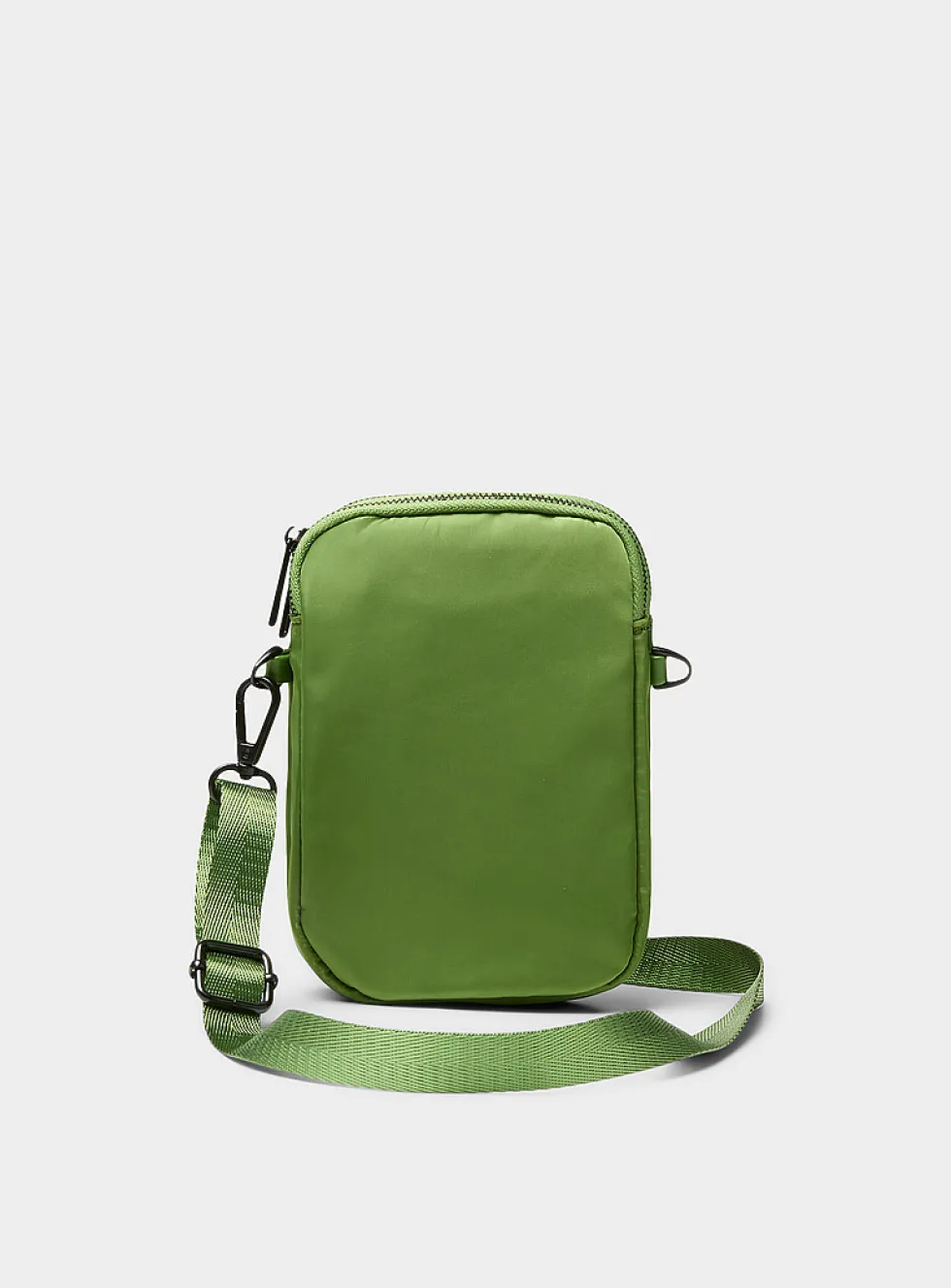 Recycled polyester phone clutch