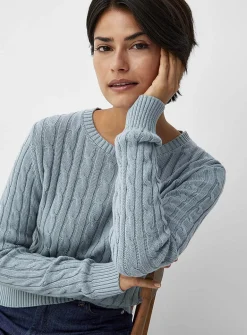 Reprocessed cotton cables sweater