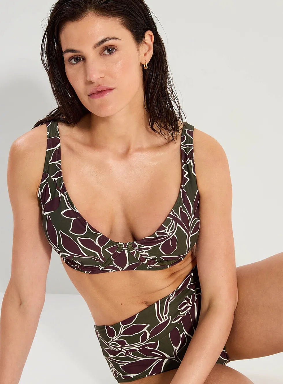 Retro balconette bikini top