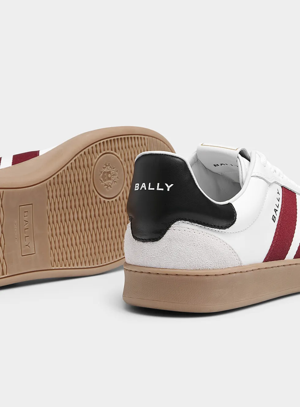 Retro Crest sneakers