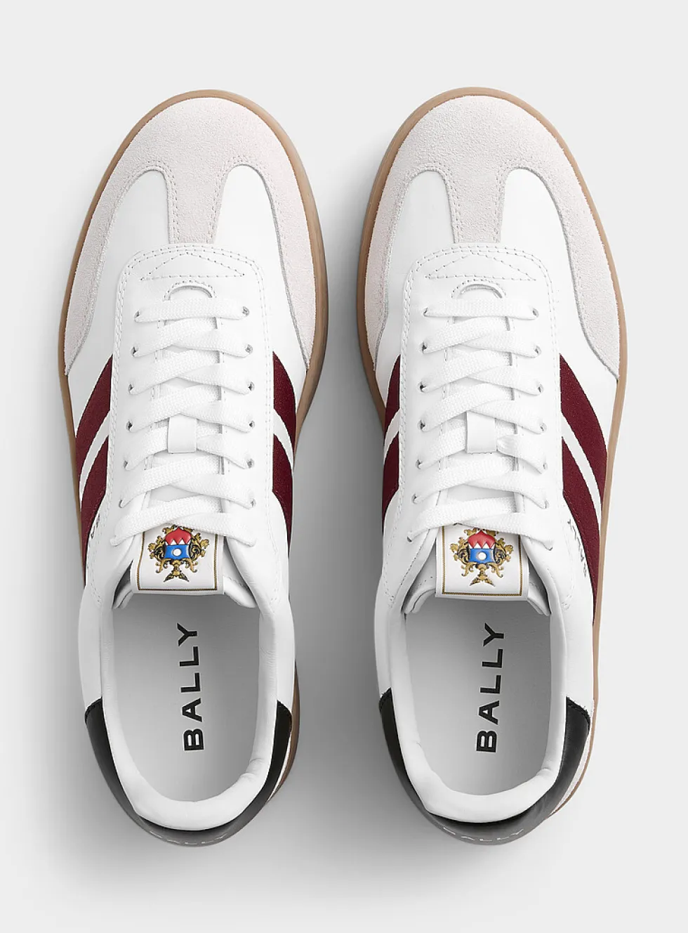 Retro Crest sneakers