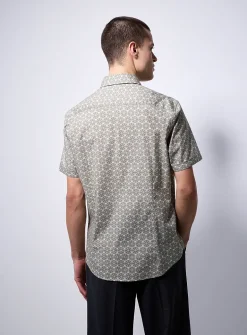 Retro medallion shirt