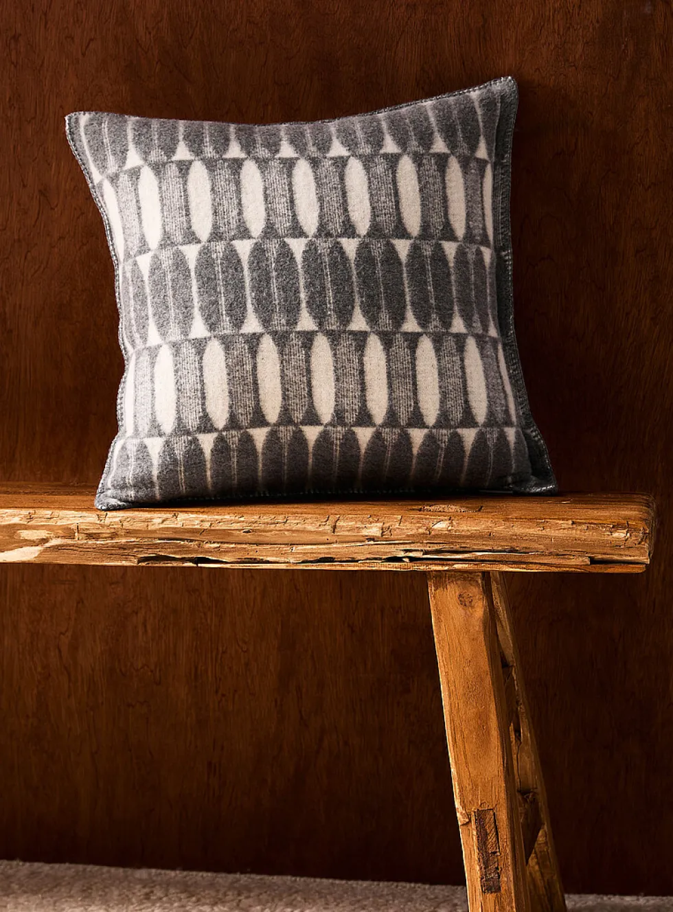 Retro mosaic removable-cover cushion