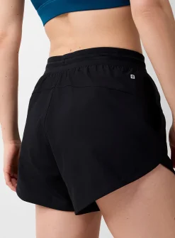 Retro rounded hem shorts