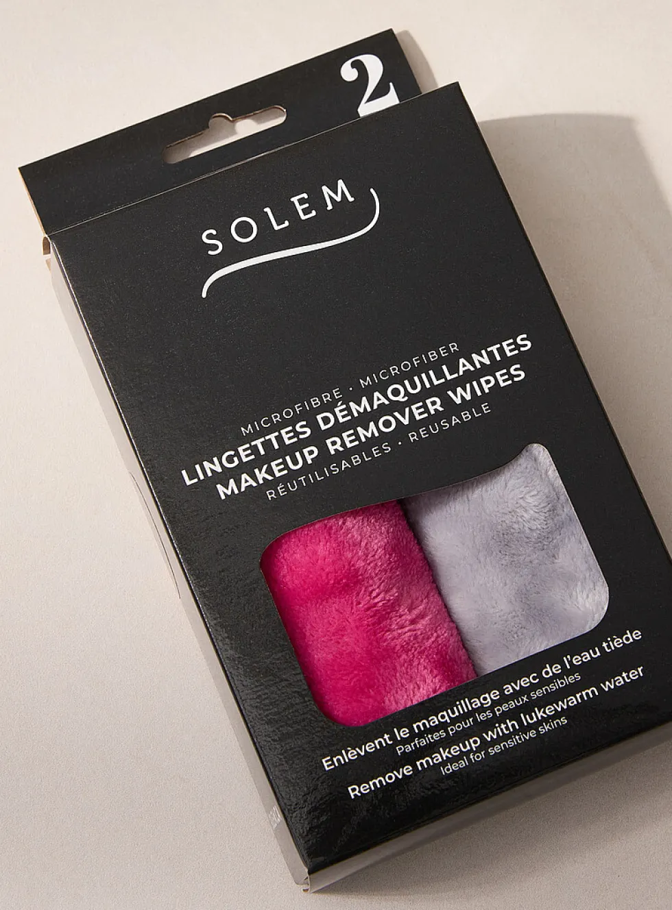 Reusable makeup wipes