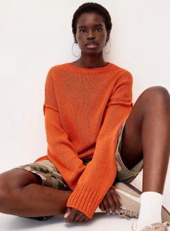 Reverse seams loose sweater