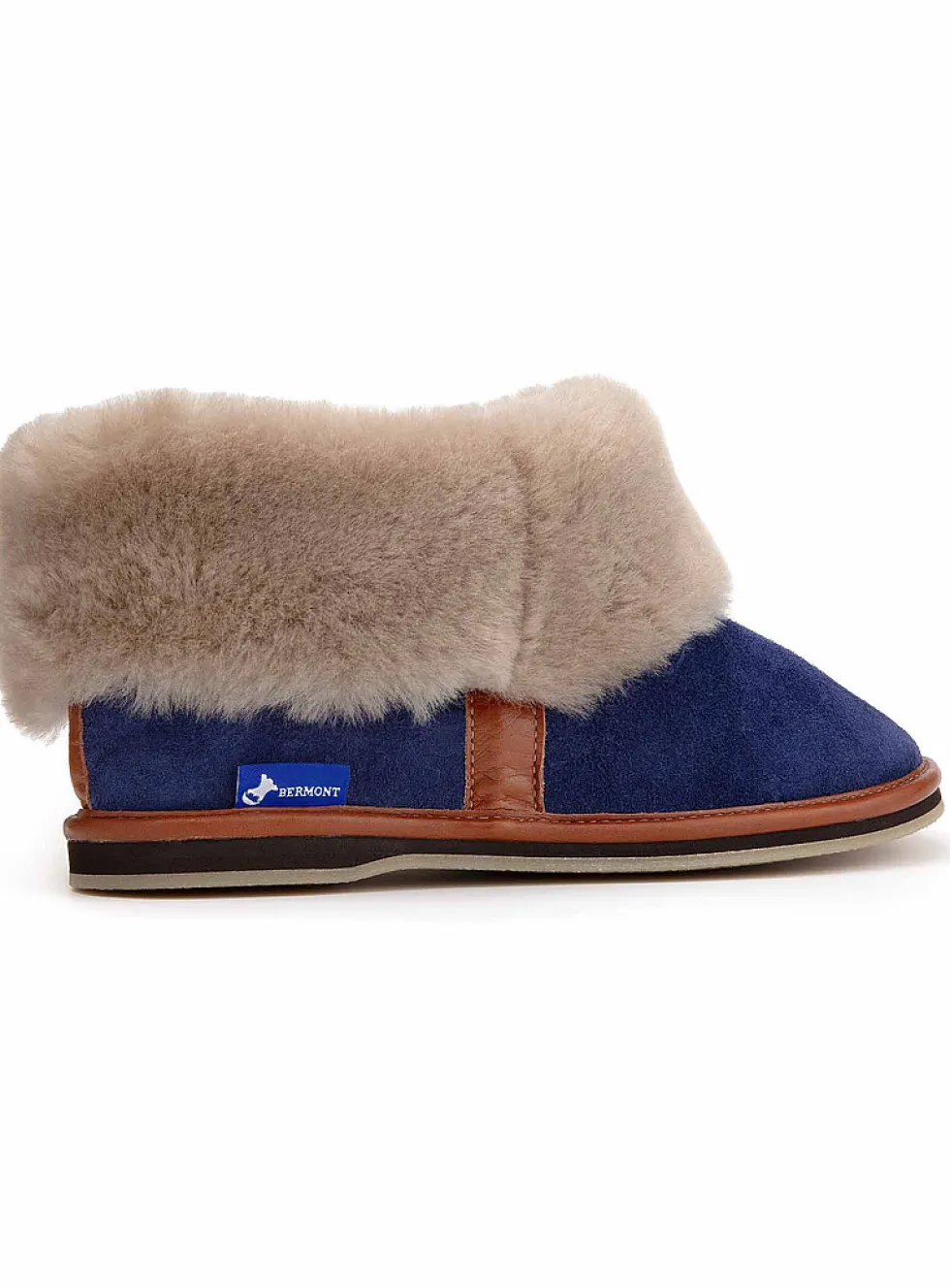 Reversed sheepskin cuffed boots