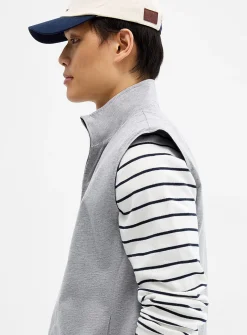 Reversible nylon fabric jacket