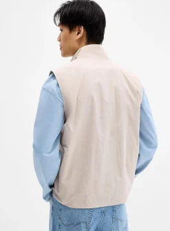 Reversible nylon fabric jacket