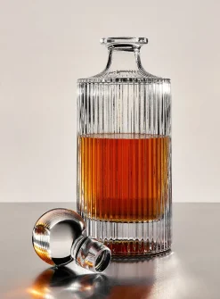 Ribbed carafe