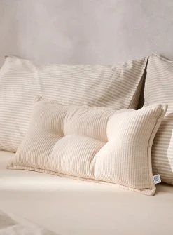 Ribbed chenille tufted cushion