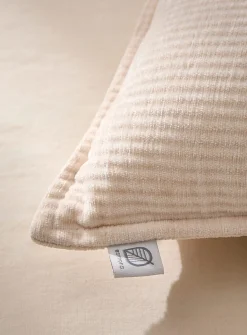 Ribbed chenille tufted cushion