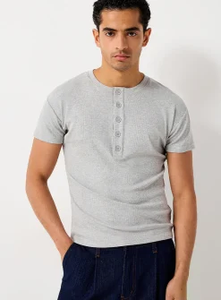 Ribbed Henley T-shirt